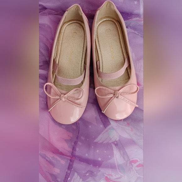 💥EUC GIRLS DRESS SHOES - Picture 7 of 11